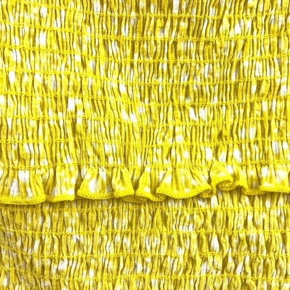 LUSH Yellow Smocked Crop Top NWT XS - Picture 3 of 6